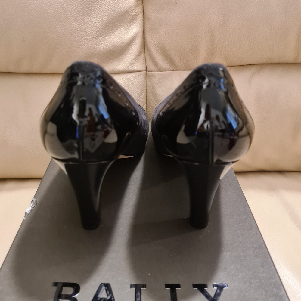 Bally heels - Picture 3 of 5